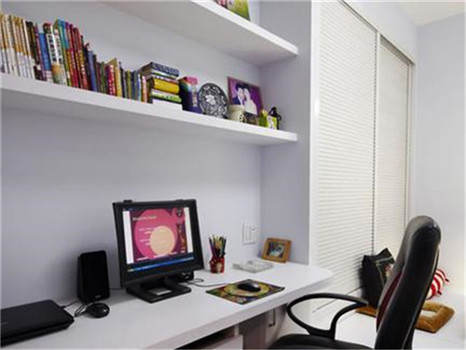 您家有小小的書房嗎？是怎么樣的呢？