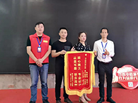 今日最佳服務 | 陶女士敘說與中庭的故事，凌晨十二點的風景與你共賞